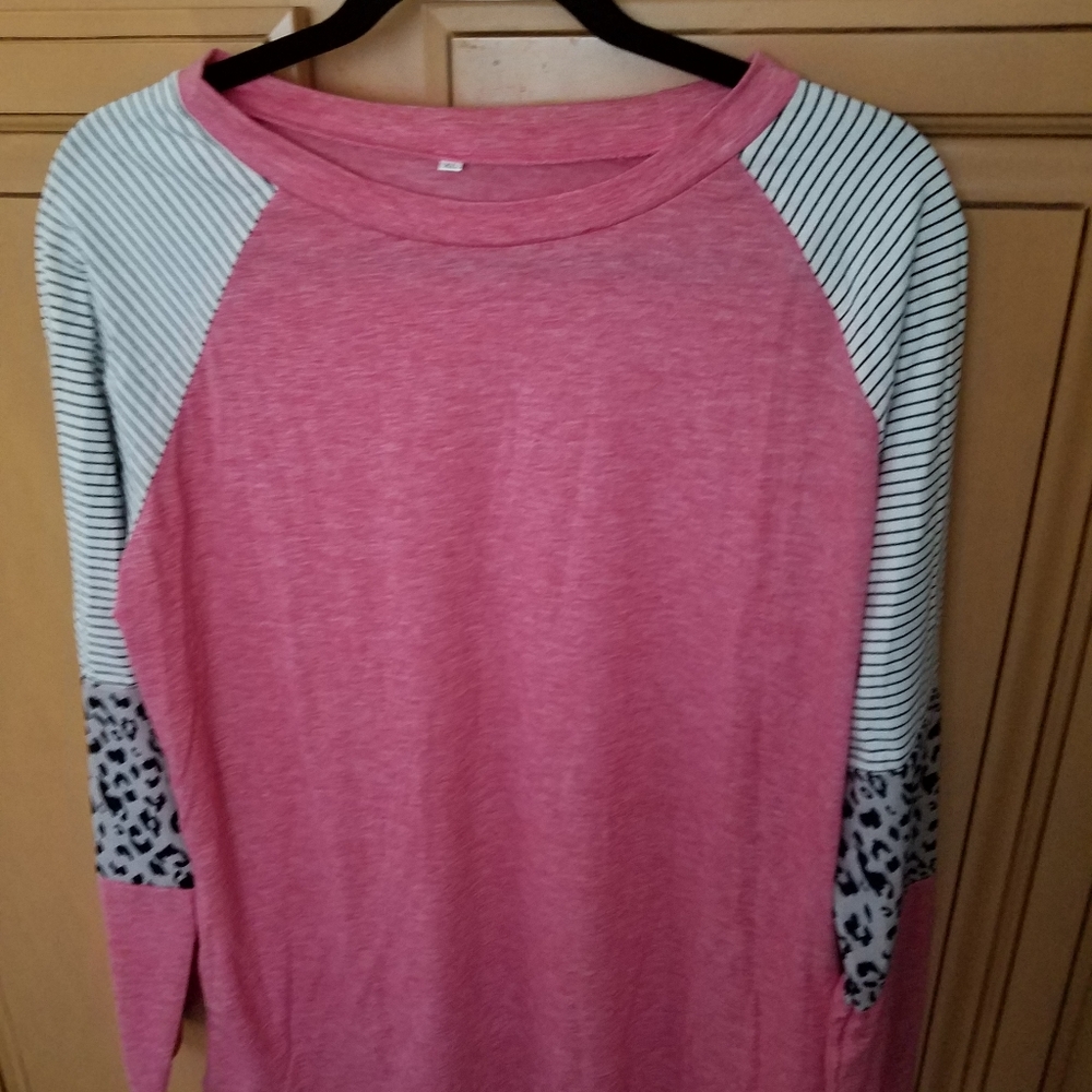 Women's Long Sleeve Top, Size XL